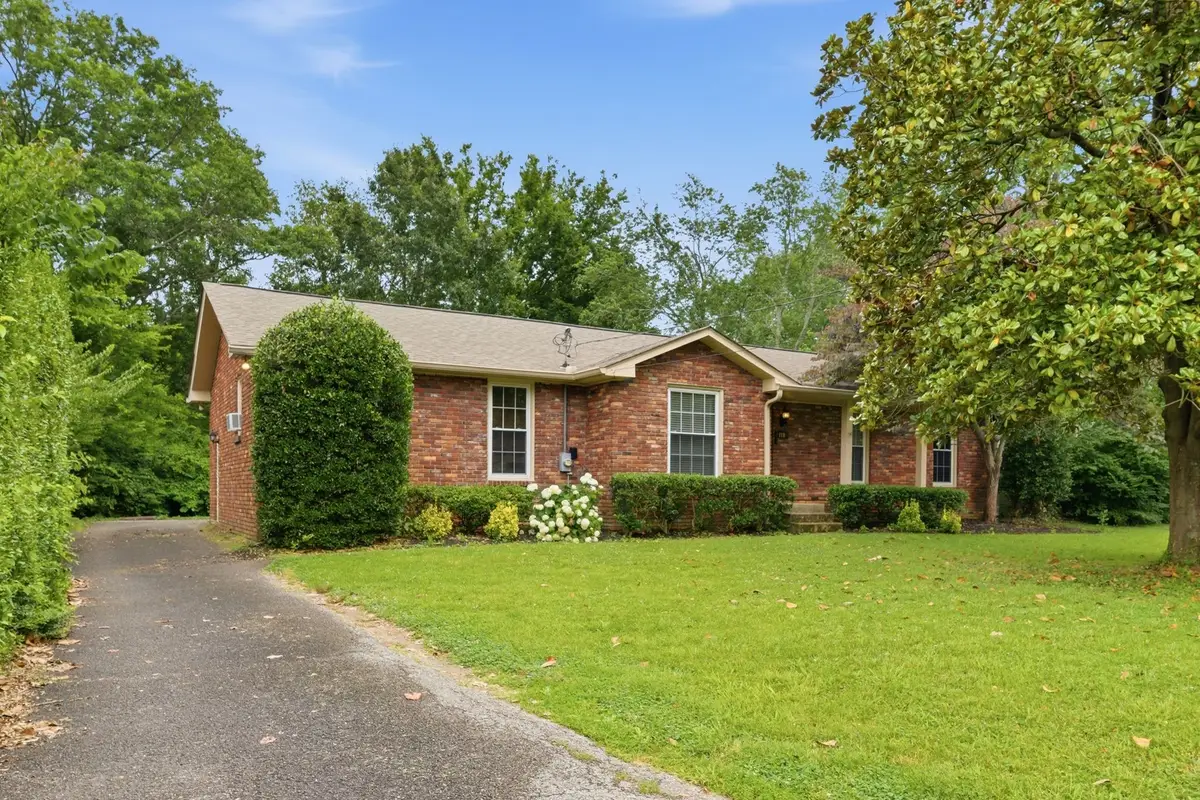 118 Carriage Dr, Nashville, TN 37221 - #1