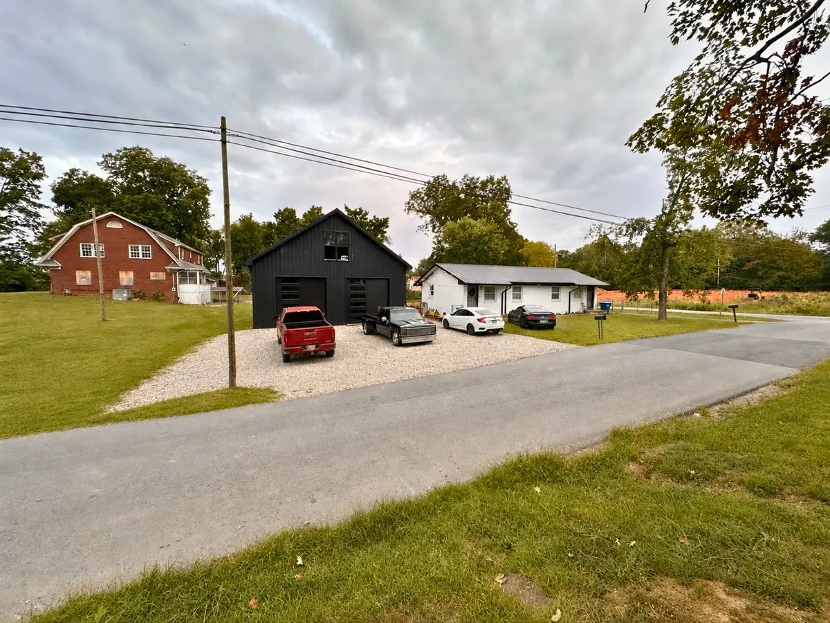 310 Beech St, Clarksville, TN 37042 - #1