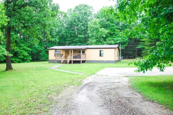 541 Toy Slatten Rd, Sparta, TN 38583