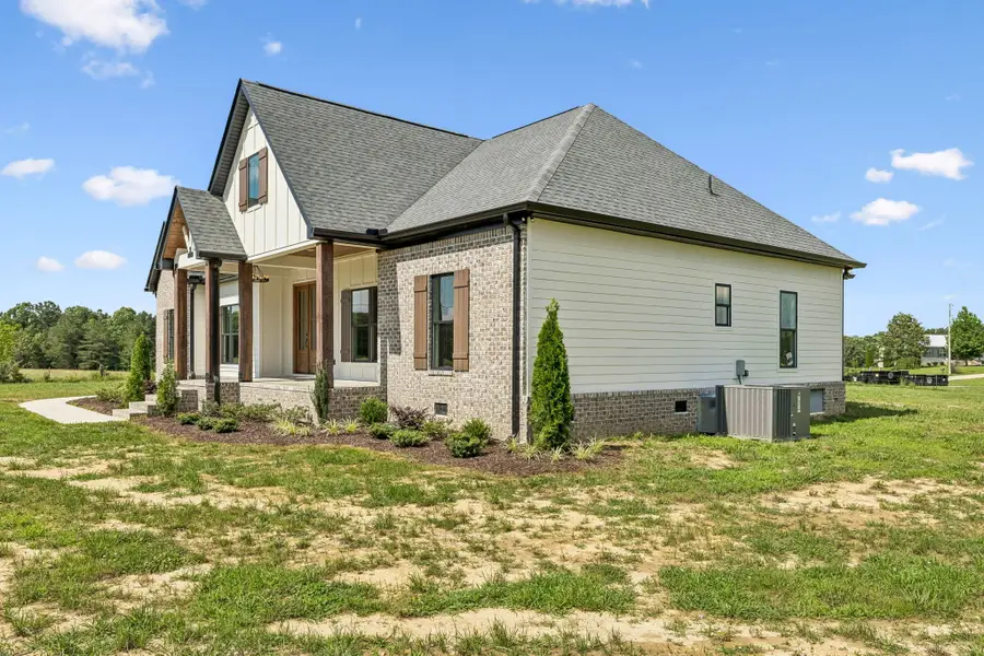 136 Summer Lake Dr, Summertown, TN 38483 - #3