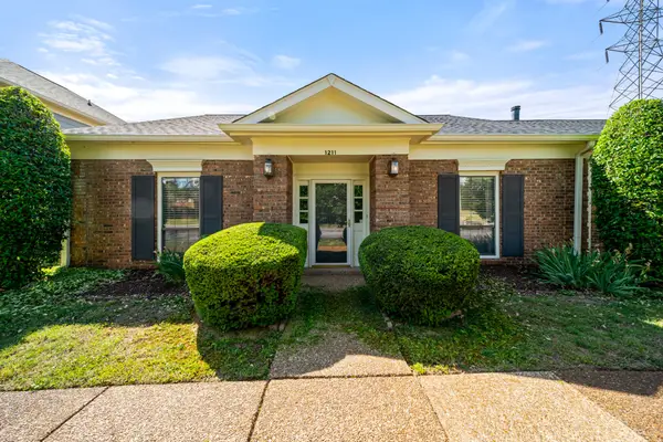 1211 General George Patton Rd, Nashville, TN 37221