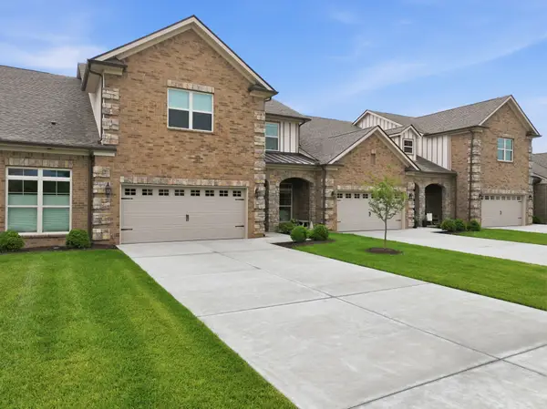 2096 Leamington Ln, Murfreesboro, TN 37130