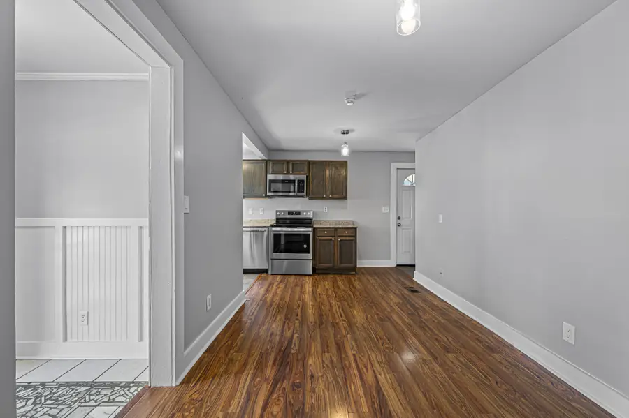 2405 Eden St, Nashville, TN 37208 - #2