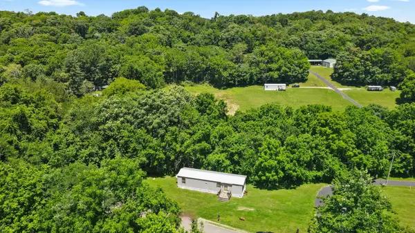 2219B Mack Benderman Rd, Culleoka, TN 38451