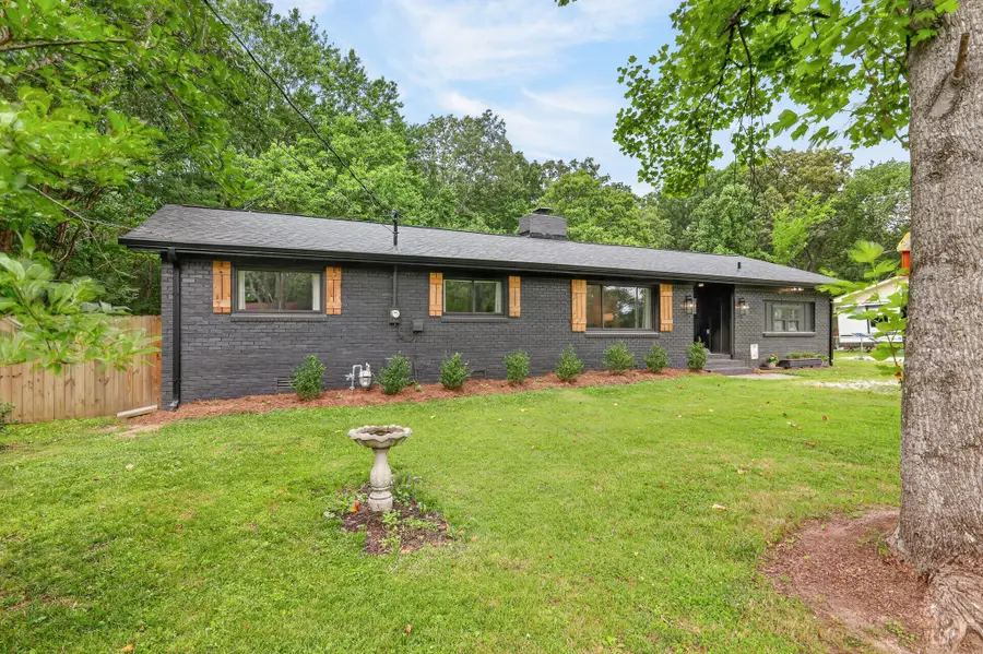 1104 Remington Pl, Manchester, TN 37355 - #2