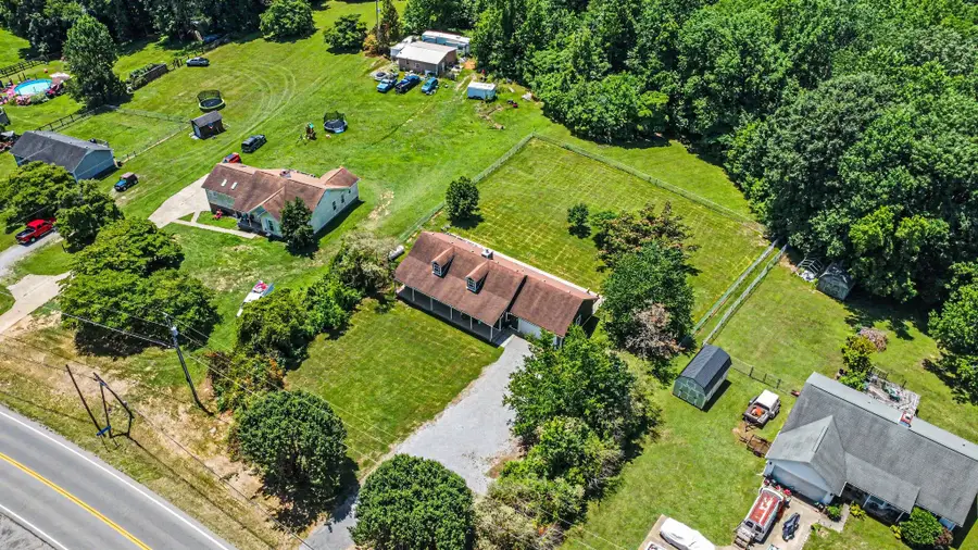 2723 Highway 12 N, Chapmansboro, TN 37035 - #2