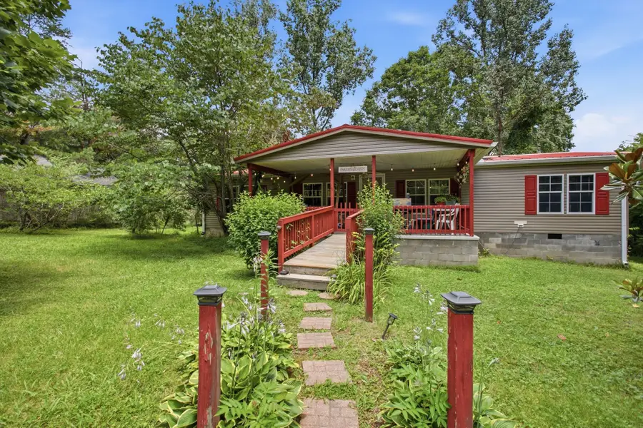 5843 Valley Dr, Lyles, TN 37098 - #3