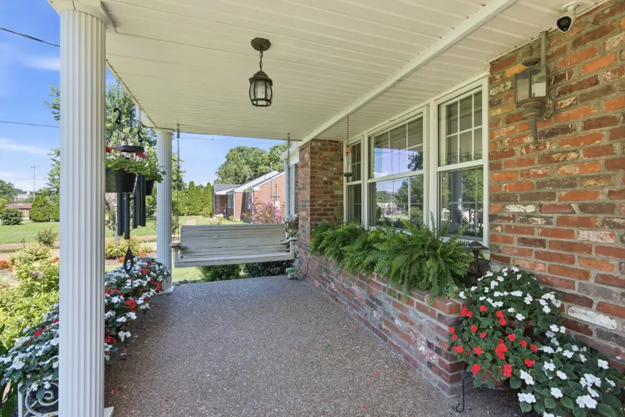 2309 Sweetwood Rd, Nashville, TN 37214 - #2