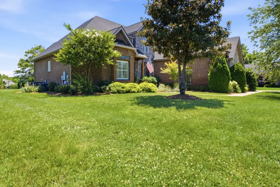 518 Ridgecrest Ln, Lebanon, TN 37087 - #2