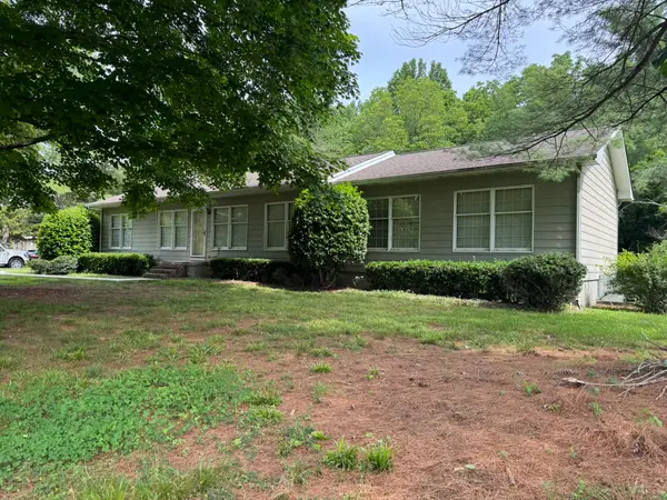30 W Paradise Dr, Winchester, TN 37398