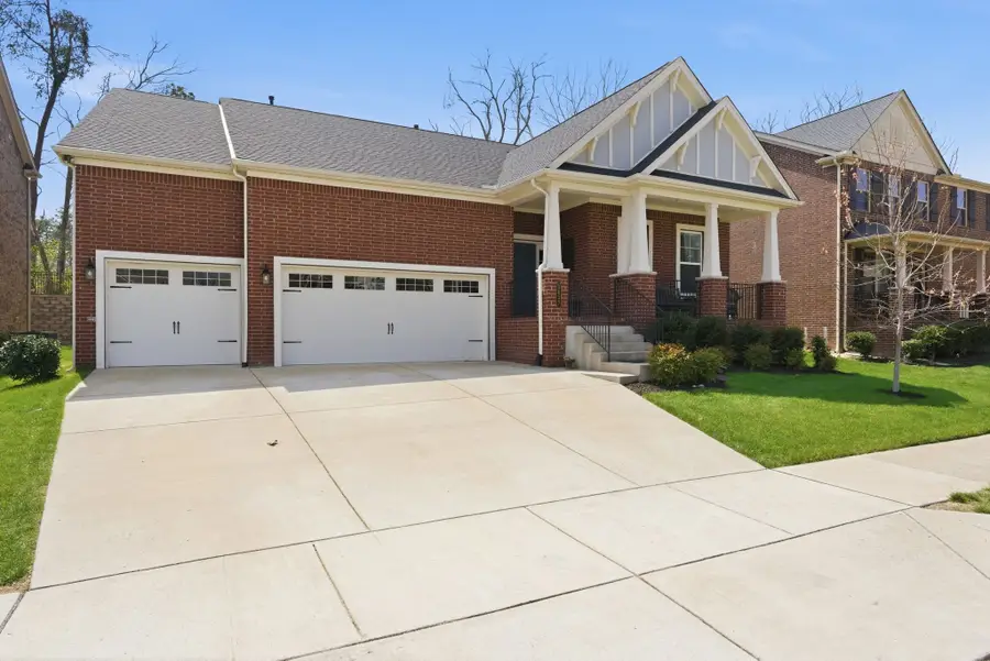 1637 Alayna Dr, Nashville, TN 37221 - #2