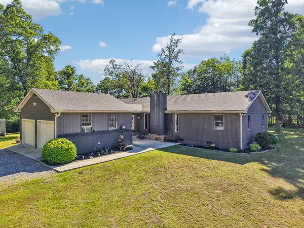 364 Eddins Rd, Lebanon, TN 37090