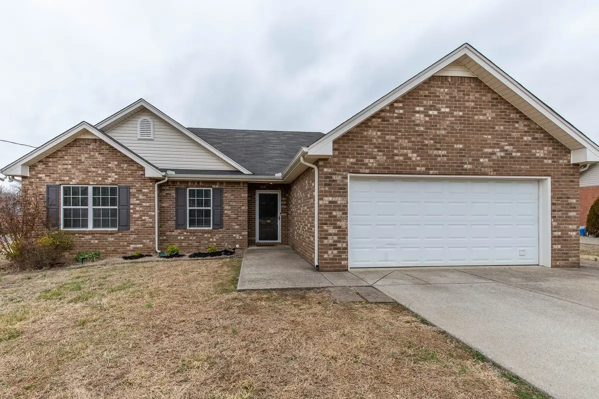 3194 Barretts Ridge Dr, Murfreesboro, TN 37130 - #1
