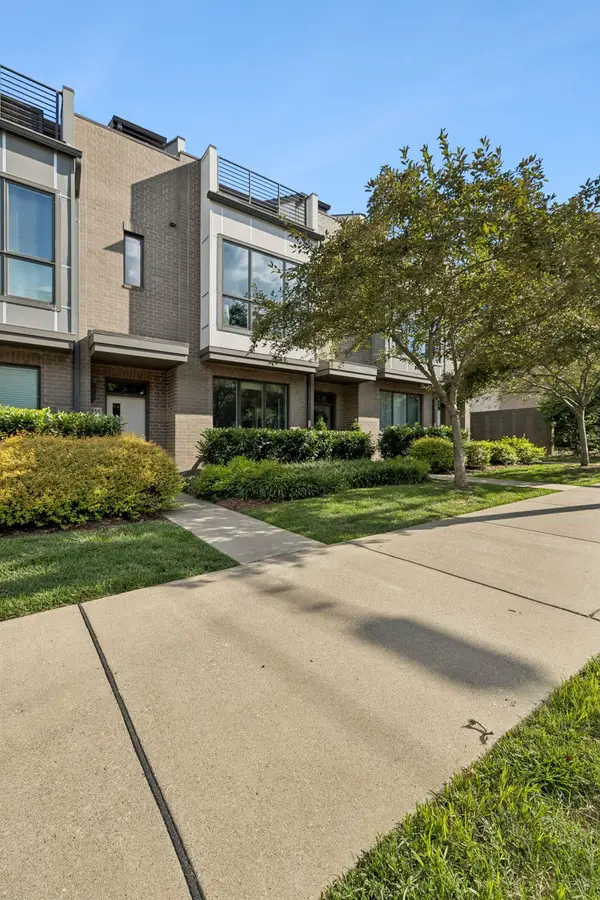 719 Bradford Ave, Nashville, TN 37204