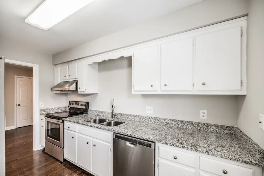 260 Cana Cir, Nashville, TN 37205 - #2