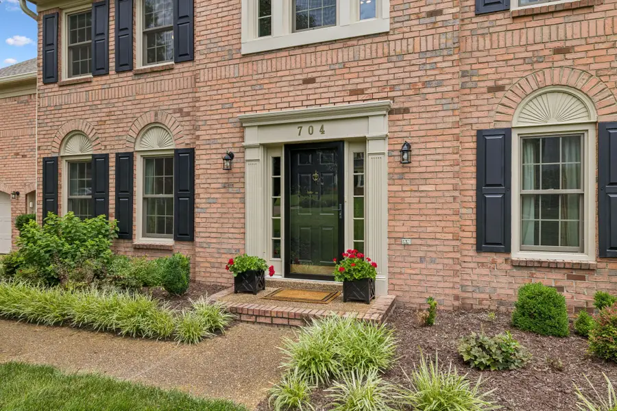 704 Helmsdale Pl S, Brentwood, TN 37027 - #3