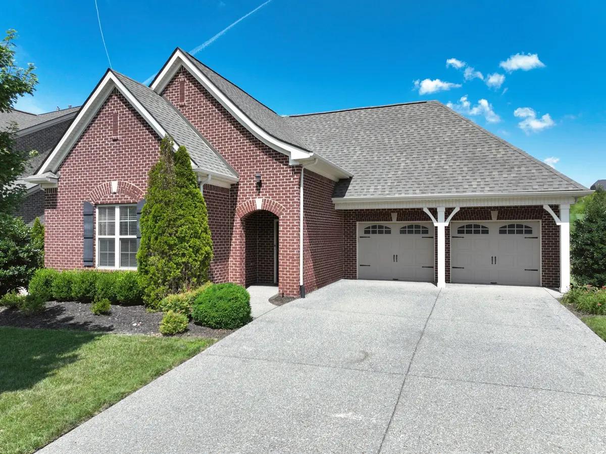 223 Meandering Dr, Lebanon, TN 37090 - #1