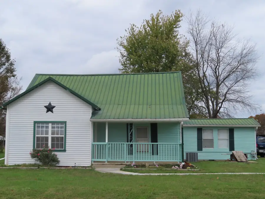 1263 Union Camp Rd, Lafayette, TN 37083 - #3