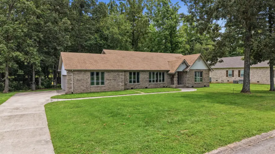 203 Woodson Dr, Tullahoma, TN 37388 - #3