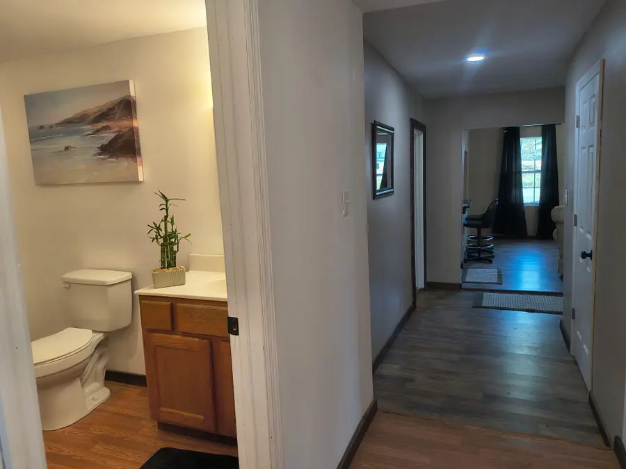 1526 W View Street, Athens, TN 37303 - #3