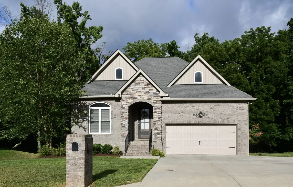 124 Grayson Ln, White House, TN 37188 - #1