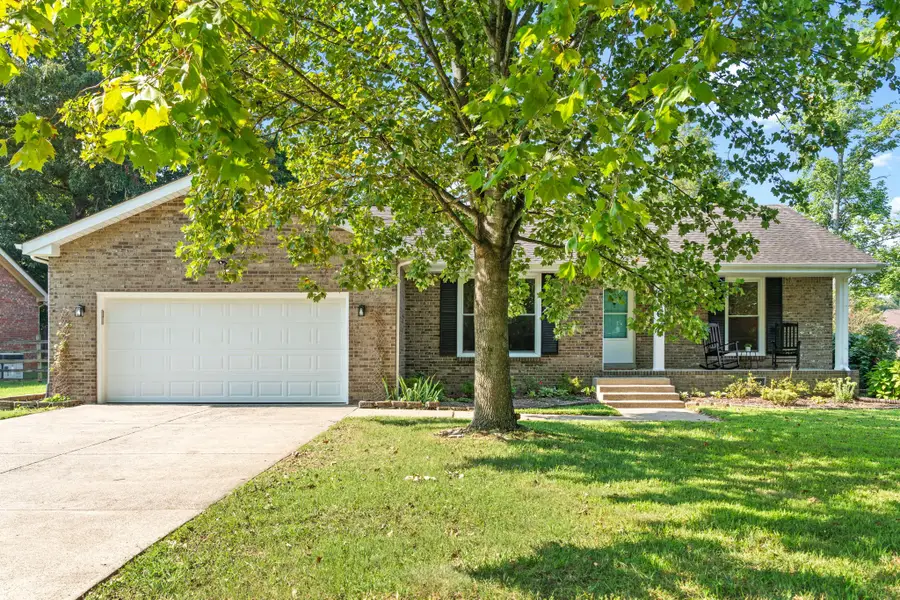 216 Millstone Cir, Clarksville, TN 37042 - #2