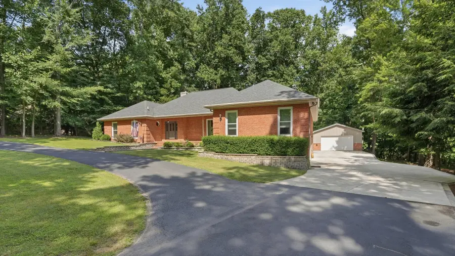419 Laurel Crown Rd, Manchester, TN 37355 - #3