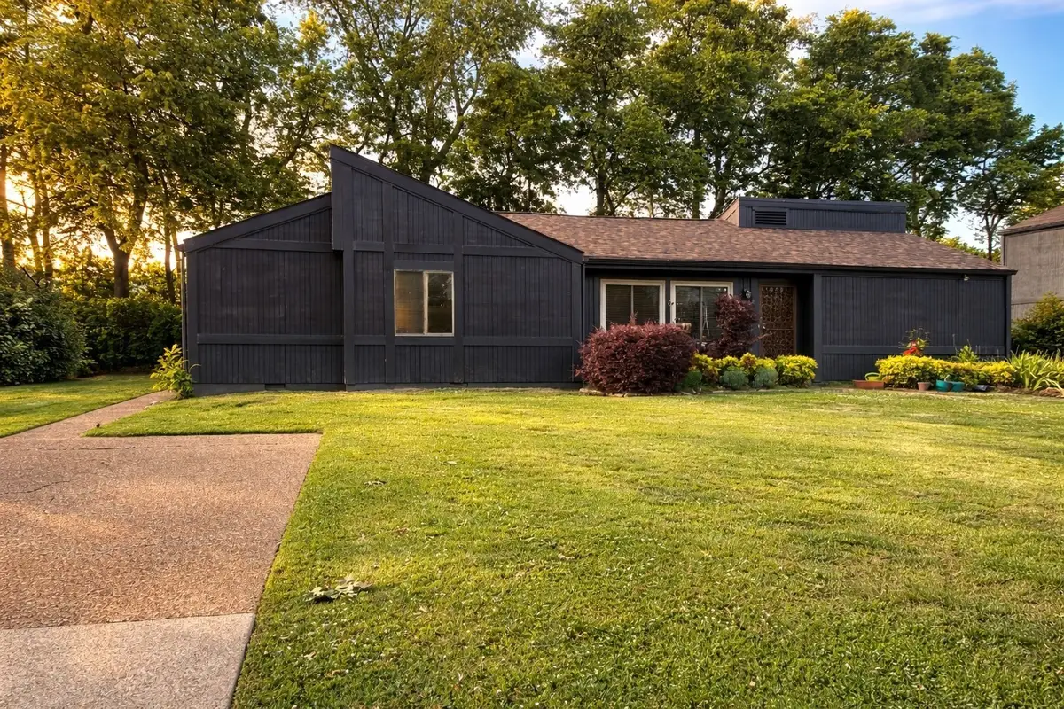 510 Doral Country Dr, Nashville, TN 37221 - #1
