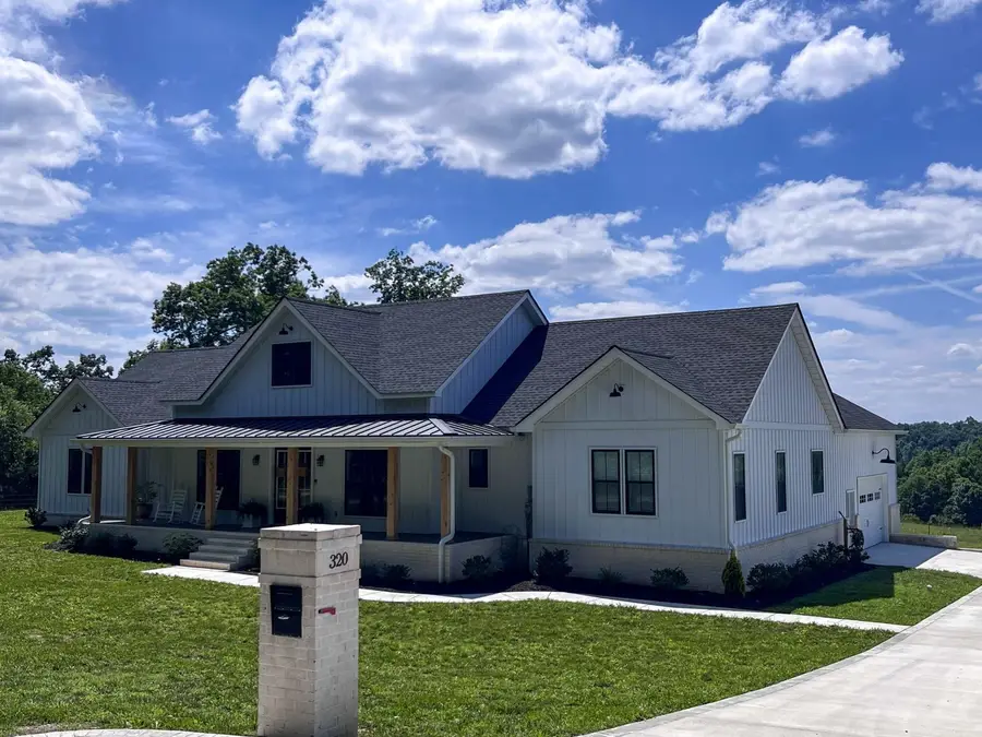 320 Ridge Ln, Monterey, TN 38574 - #2