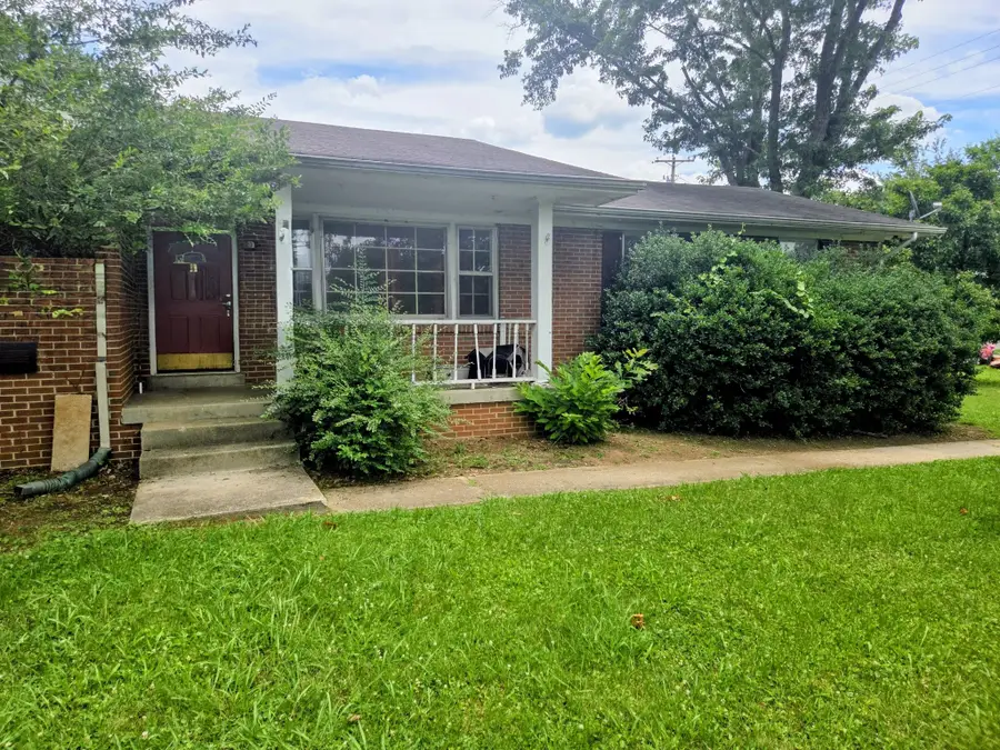 1323 Lakeshore Dr, Murfreesboro, TN 37130 - #2