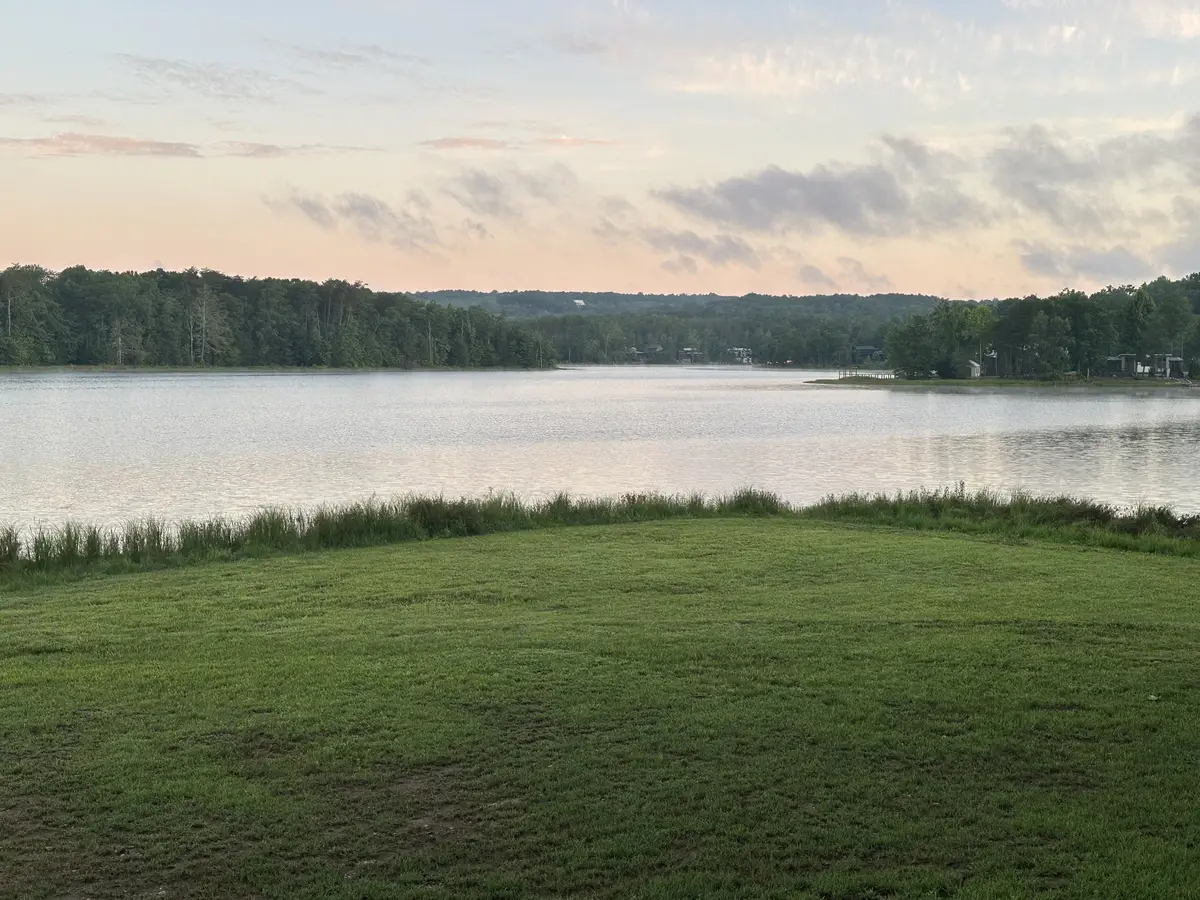 195 Shoreside Ct, Tracy City, TN 37387 - #1