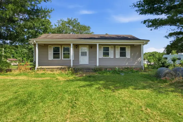 3520 31e Hwy, Bethpage, TN 37022