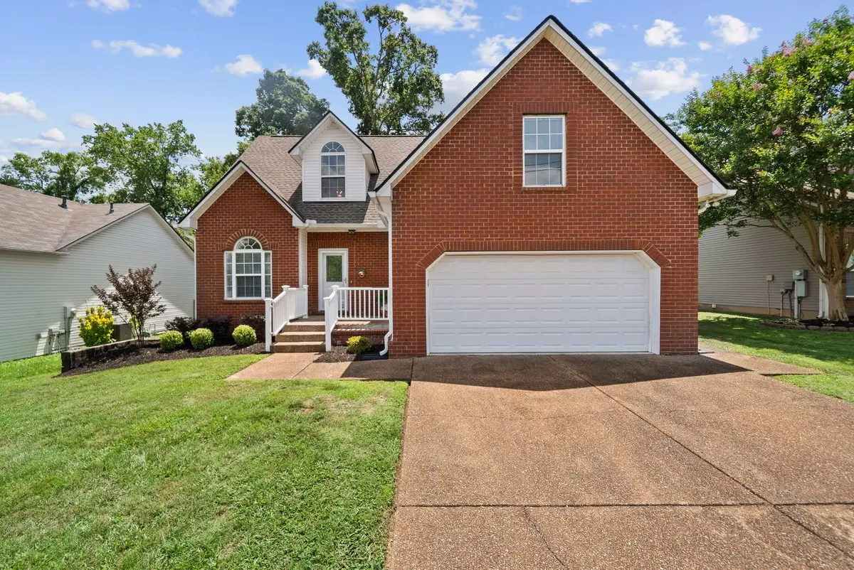 1272 Baker Creek Dr, Spring Hill, TN 37174 - #1