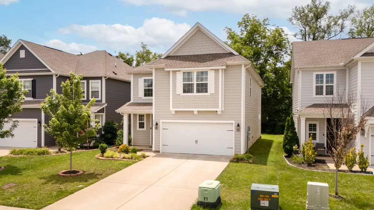 3527 Desinda Dr, Murfreesboro, TN 37129 - #1