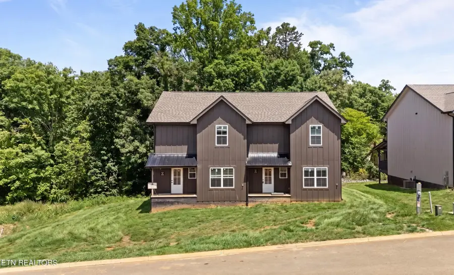 913 Lacy Ct, Sevierville, TN 37862 - #2