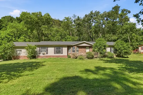 2420 Baker Rd, Goodlettsville, TN 37072