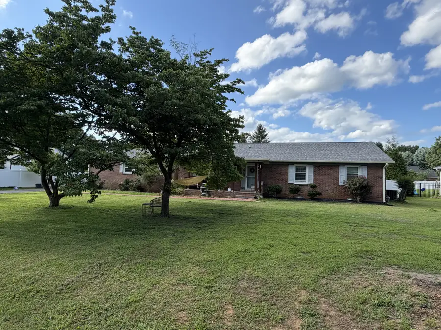 5042 Creekside Dr, Murfreesboro, TN 37128 - #2