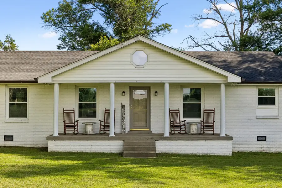 4579 Old Coopertown Rd, Greenbrier, TN 37073 - #3