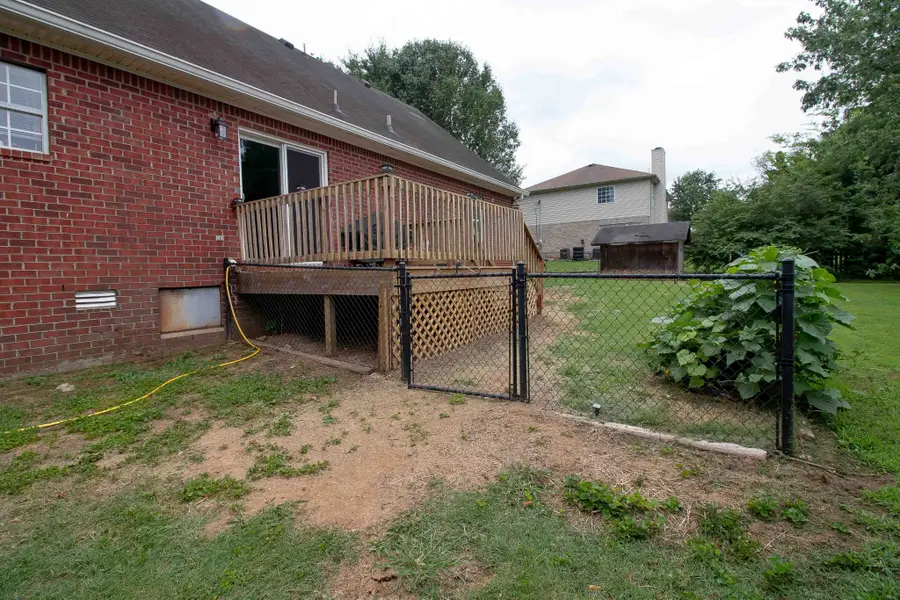 114 Lake Forest Dr, La Vergne, TN 37086 - #3