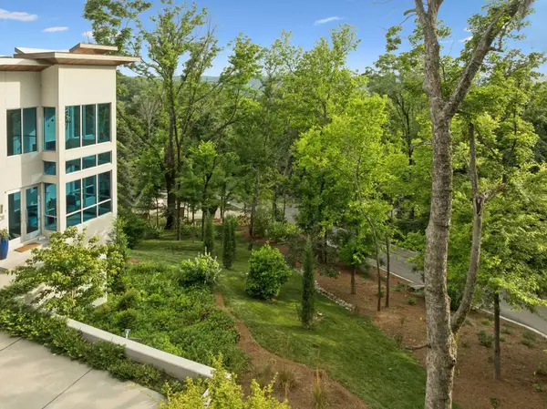 1701 Woodsong Dr, Brentwood, TN 37027