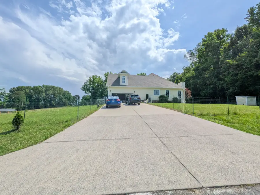 221 Jason Patrick Dr, Whitwell, TN 37397 - #3