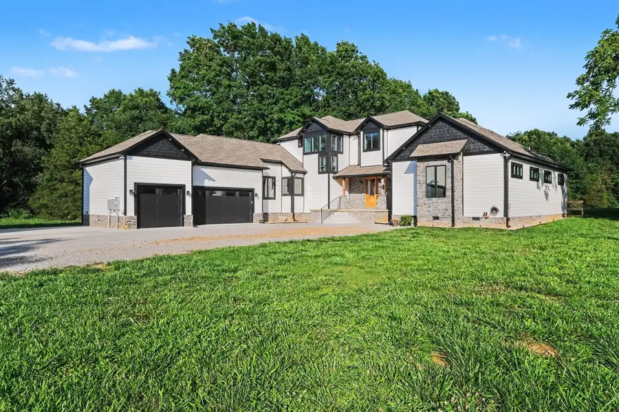 2267 Hunter Rd, Lewisburg, TN 37091 - #3