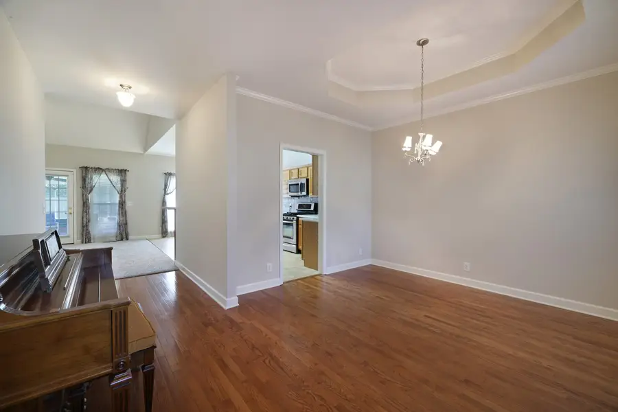 277 Fair Haven Dr, Clarksville, TN 37043 - #2