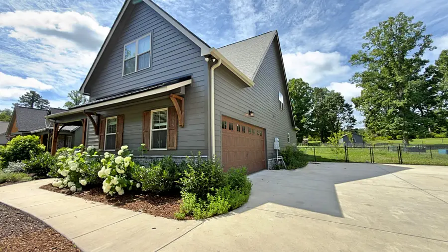 1924 Corral Rd, Signal Mountain, TN 37377 - #2