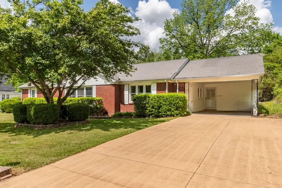 544 E Madison St, Pulaski, TN 38478 - #3