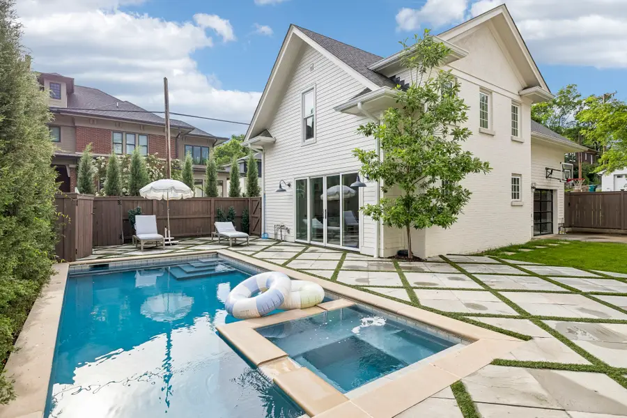 2509 Oakland Ave, Nashville, TN 37212 - #2