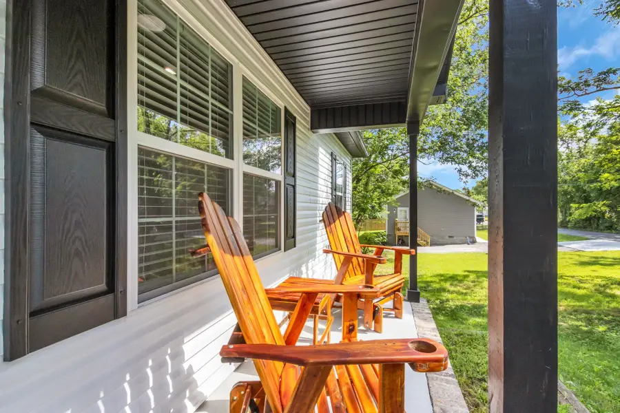 203 Martha St, Shelbyville, TN 37160 - #3