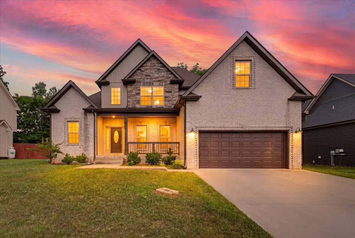 404 Glenstone Springs Dr, Clarksville, TN 37043 - #1