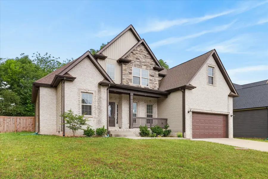 404 Glenstone Springs Dr, Clarksville, TN 37043 - #3