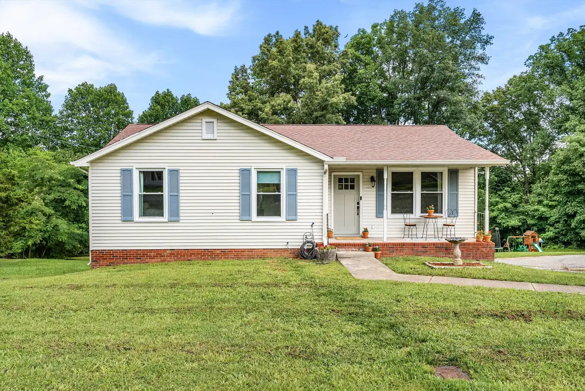 250 Old Columbia Rd, Dickson, TN 37055 - #1